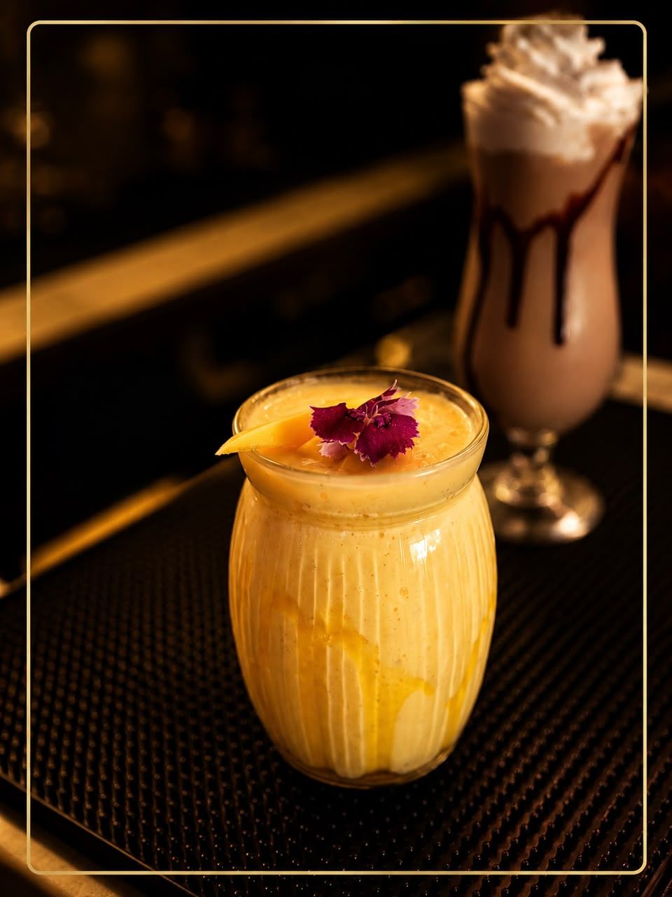 F-Lounge β mango smoothie