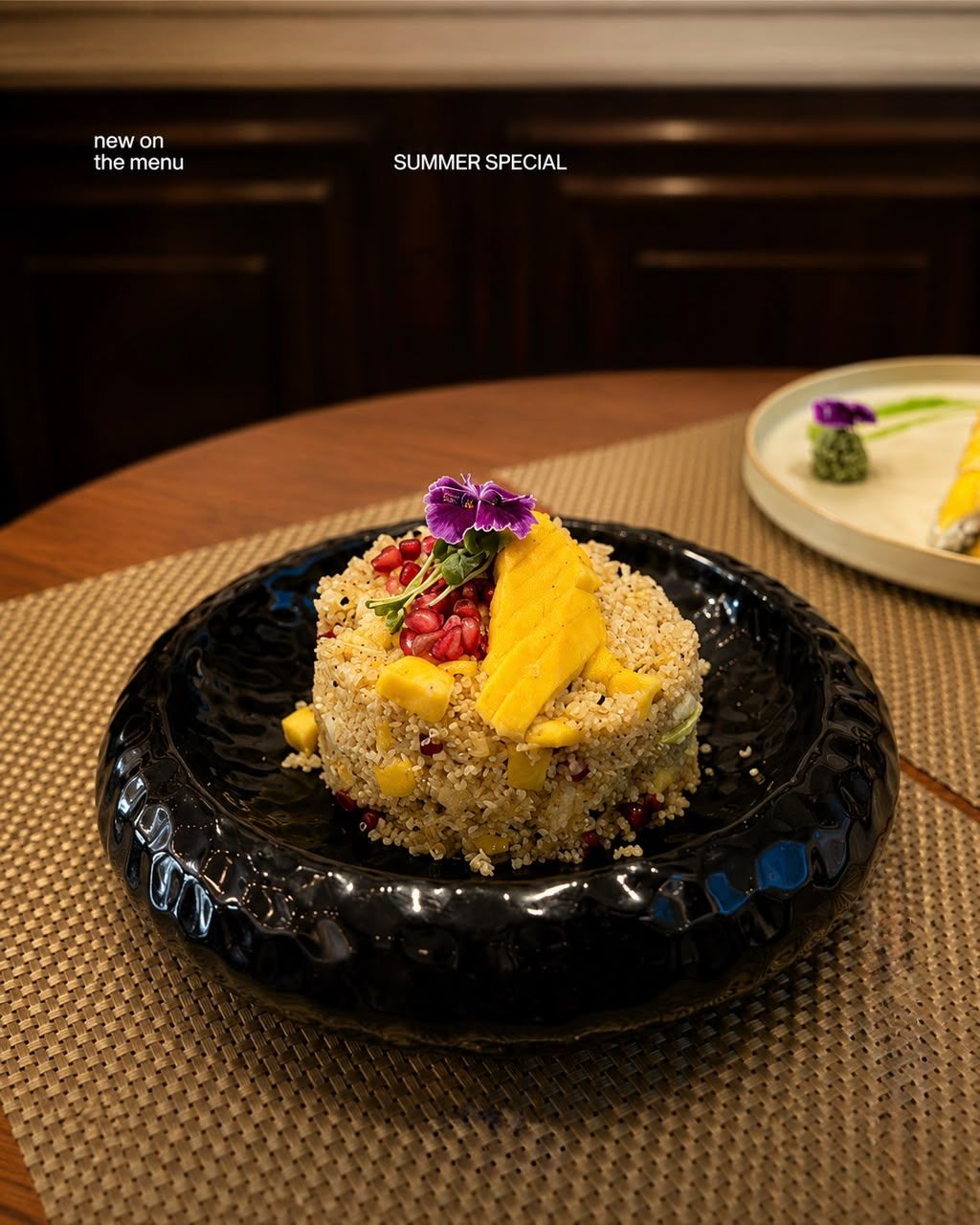 F-Lounge β quinoa mango pomegranate salad